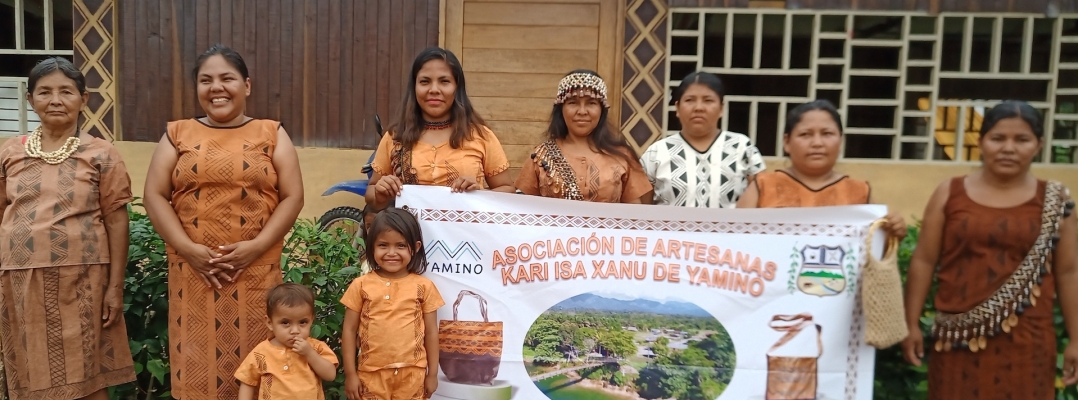 La Asociación de Artesanas Kari Isa Xanu de la Comunidad Nativa Yamino obtendrá la licencia para usar la marca “Aliado por la conservación” del Sernanp
